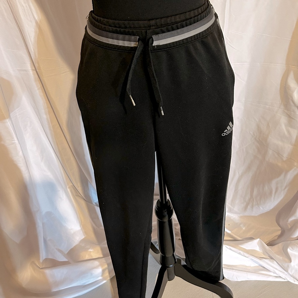 Good used condition Black Adidas size M